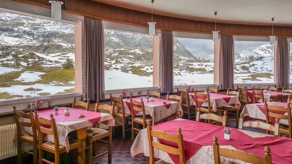 Hotel Restaurant Monte Leone Simplon Екстер'єр фото