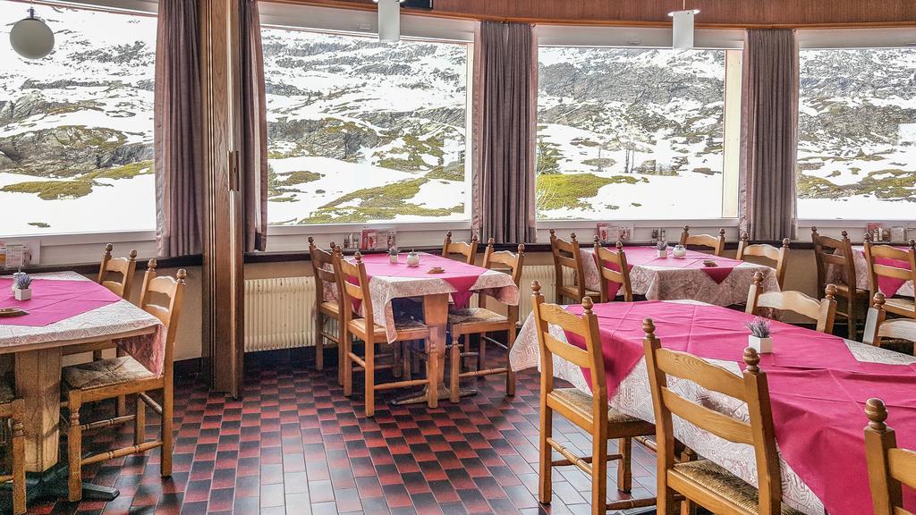 Hotel Restaurant Monte Leone Simplon Екстер'єр фото